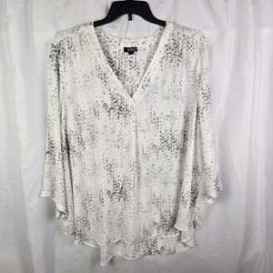 a.n.a. A New Approach White Spotted Semi Sheer Tunic Blouse Top Women Plus 4X